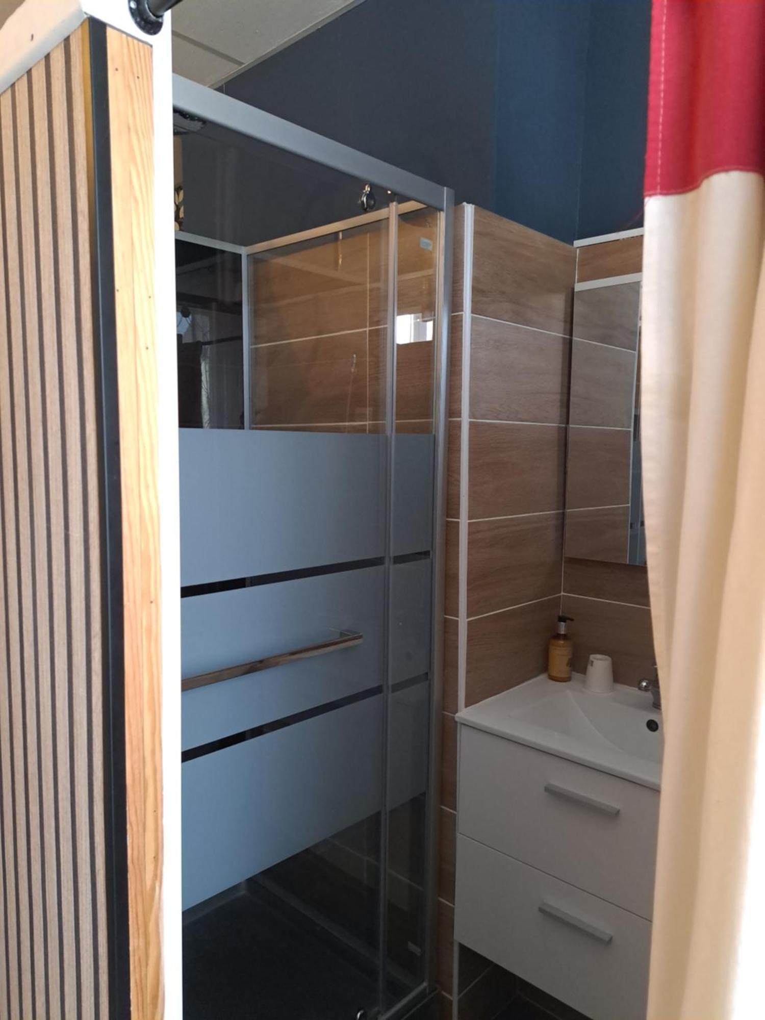 Hotel Le Bearn Bagneres-de-Bigorre Ngoại thất bức ảnh