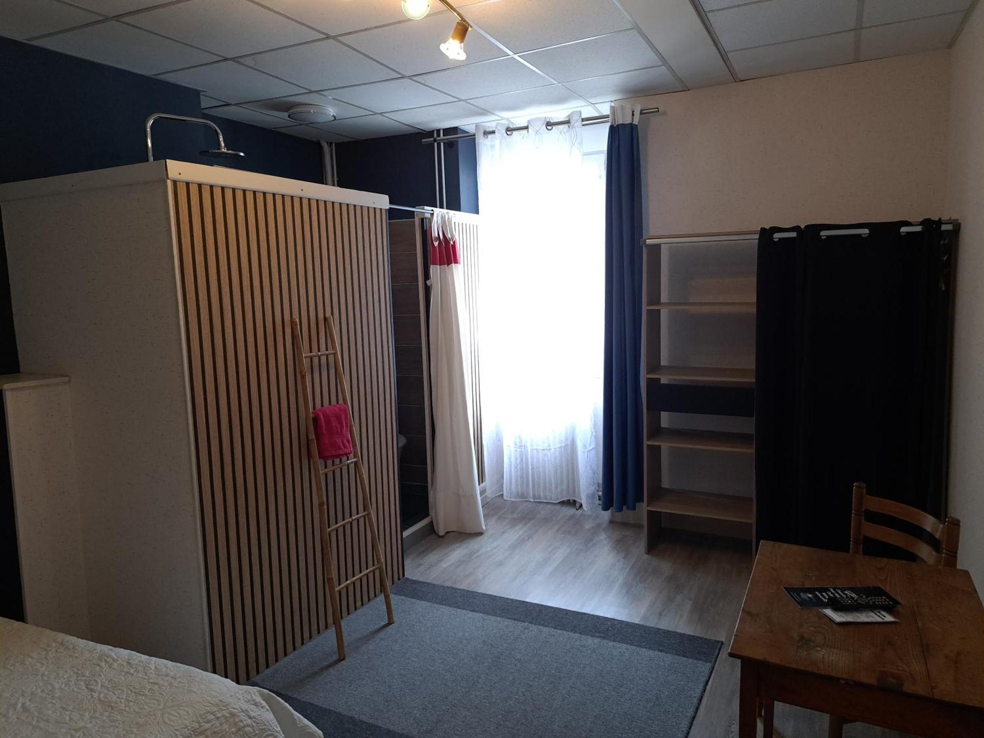 Hotel Le Bearn Bagneres-de-Bigorre Ngoại thất bức ảnh